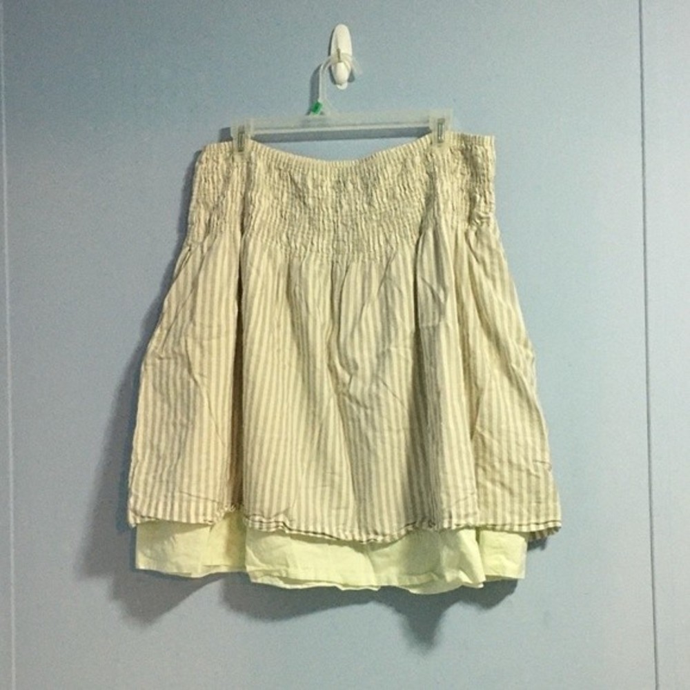 GAP Skirt